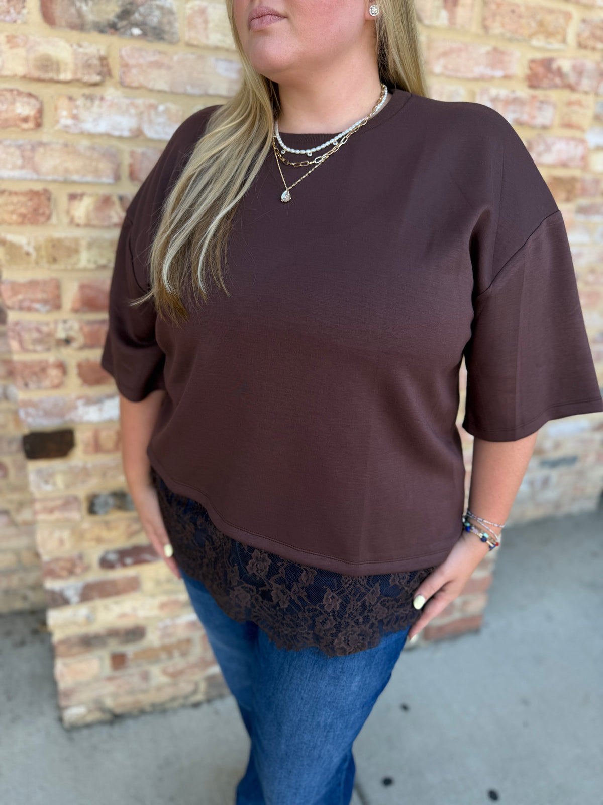 The Jade lace top- curvy