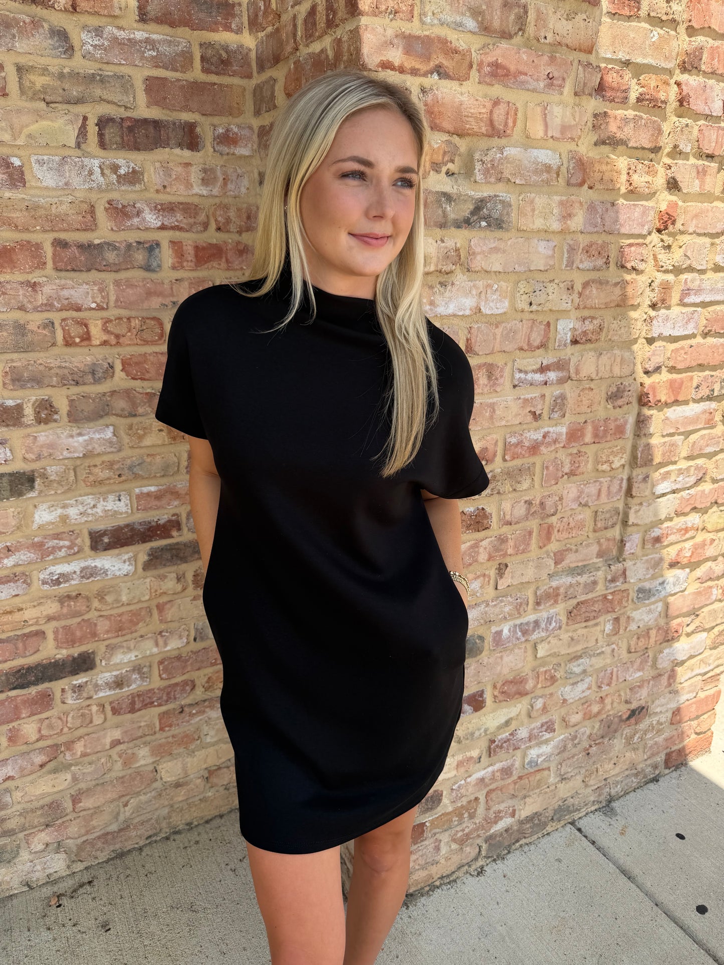 hazel mock dress in black