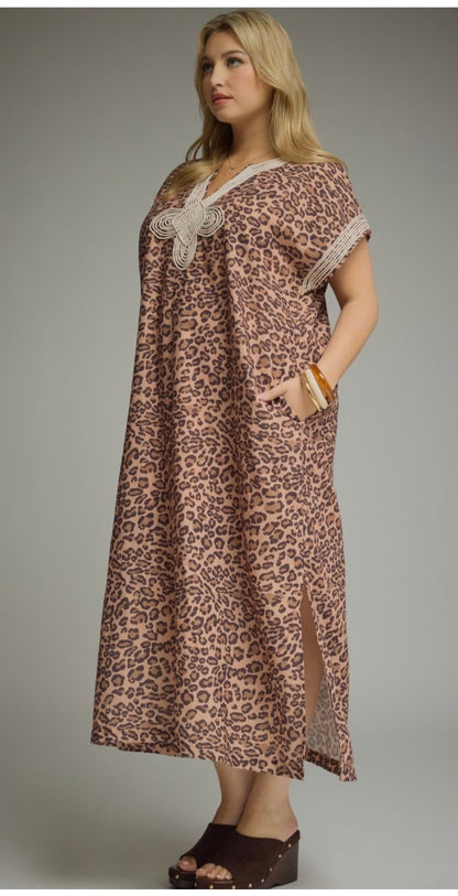 The Blakely Curvy dress
