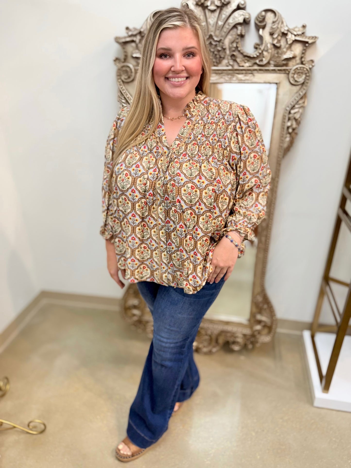 netti curvy top