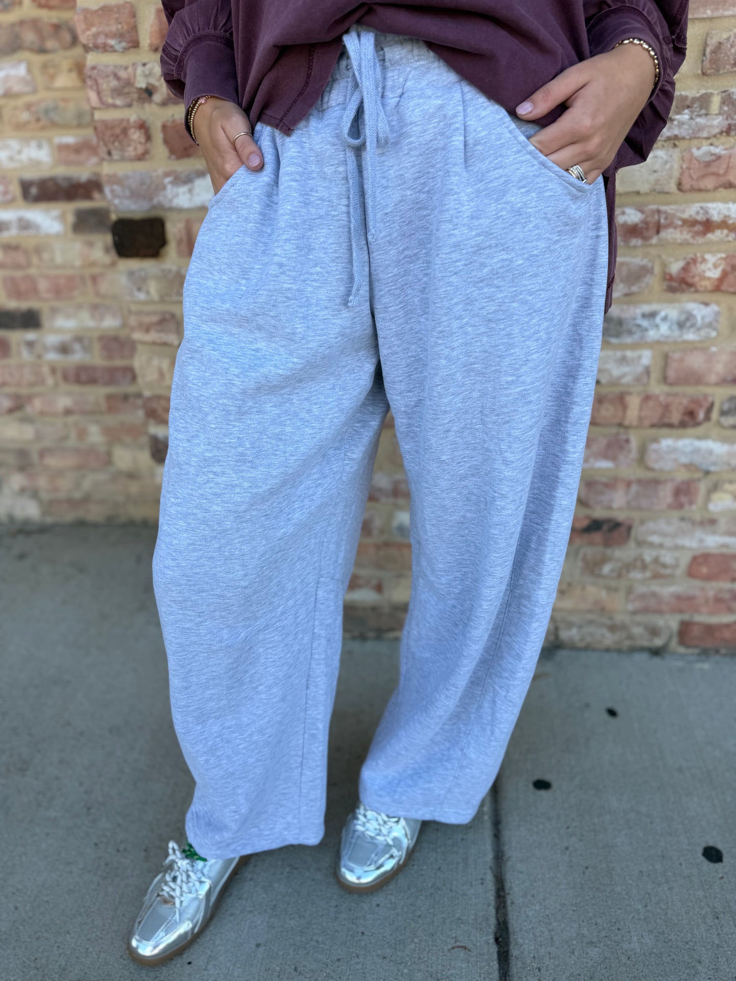 barrel sweats-grey